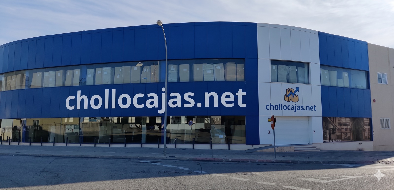 Almacén de Chollo Cajas en Alicante
